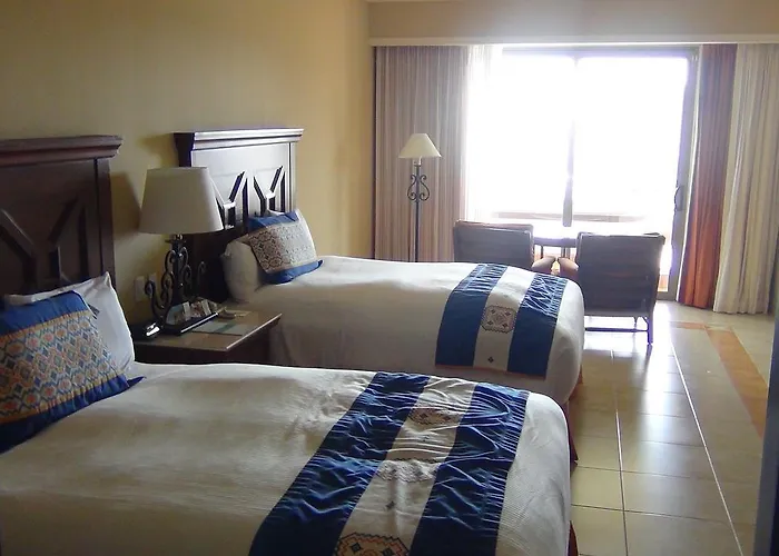 At Pueblo Bonito Sunset And 5* Cabo San Lucas